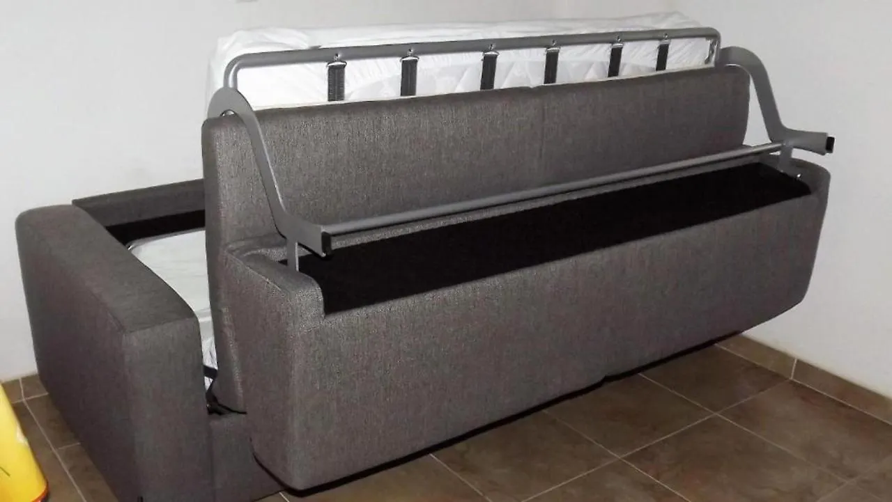 Cozy Apartment 16 With Double Bed Sleeper Couch Split