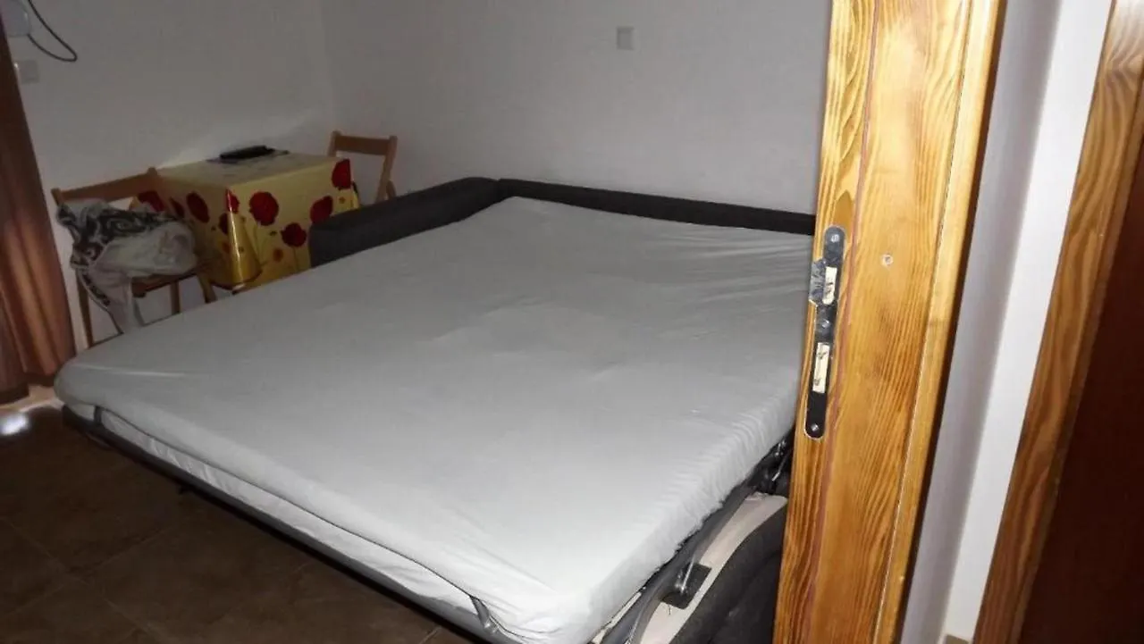 Cozy Apartment 16 With Double Bed Sleeper Couch Сплит Хорватия